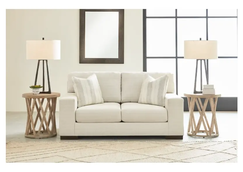 Maggie Loveseat