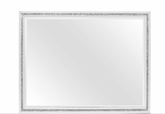 LILY WHITE MIRROR