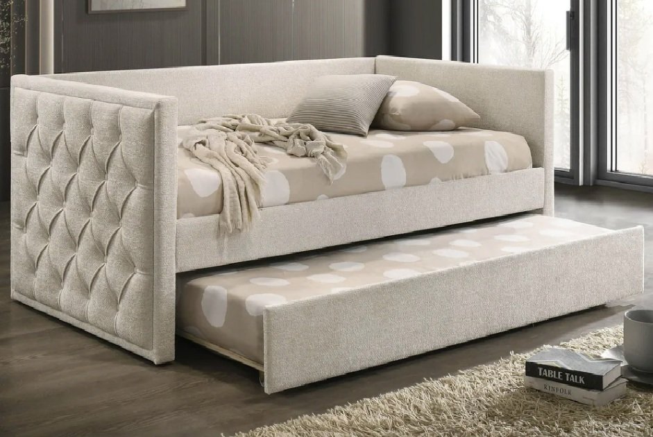 Renzi Beige Twin Daybed w/ Trundle